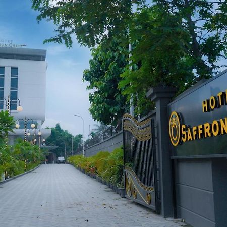 Hotel Saffron Crest Siliguri Exterior photo